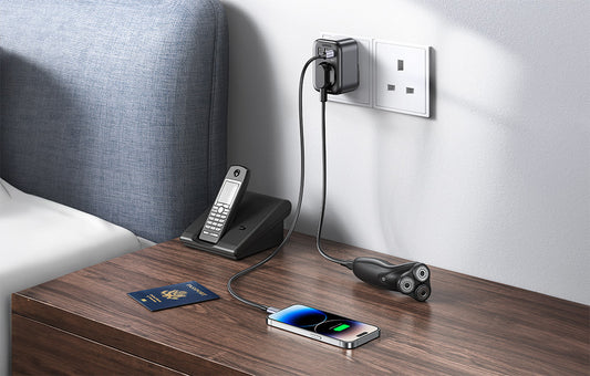 عظمة كهرباء مدمجة بشاحن 2مدخل بقوة 30 واط مدخل اروبي-انجليزي من يوجرين / 15261