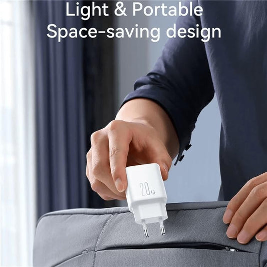 شاحن JOYROOM 20 واط PD، كابل C إلى Lightning بطول 1 متر - أبيض / JR-TCF20