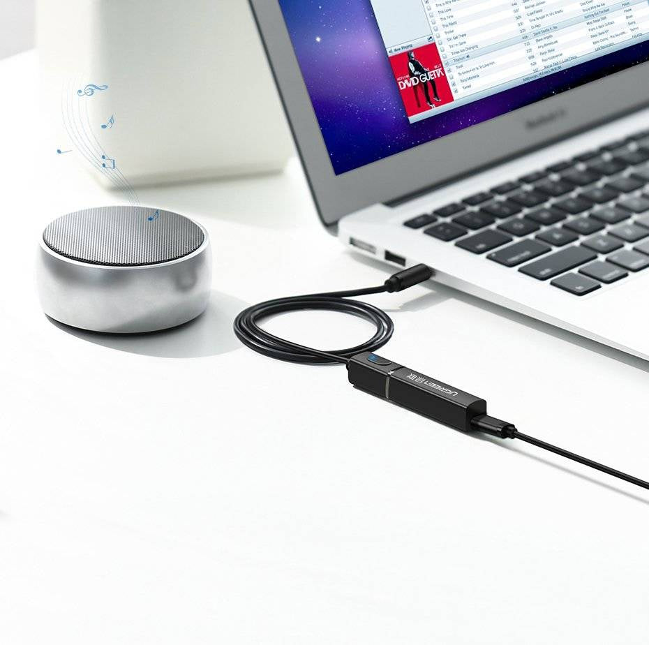 Ugreen Bluetooth 5.0 transmitter wireless audio adapter 3.5 mm mini jack black / 40761